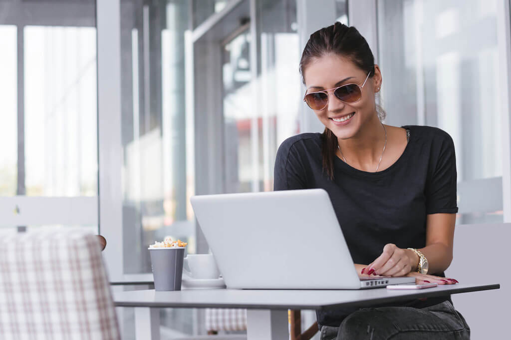 la carte mère de votre ordinateur pc et mac est réparée à Lyon